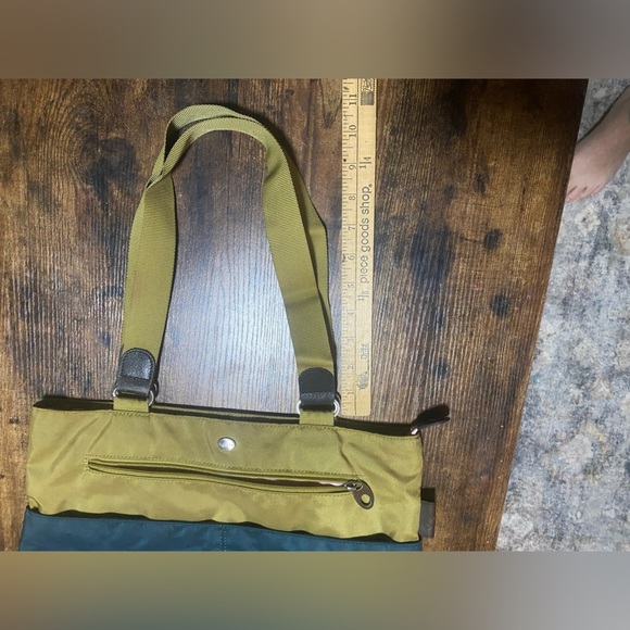 Mosey Nylon Tote All Color-block Bag Recycled Materials Sustainable - Picture 11 of 11